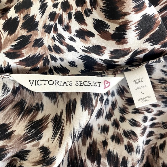 Victoria’s Secret 100% Silk Leopard Print Slip Dress Size L - Picture 3 of 5